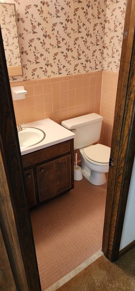 16 Annette Rd - Photo 7 of 16