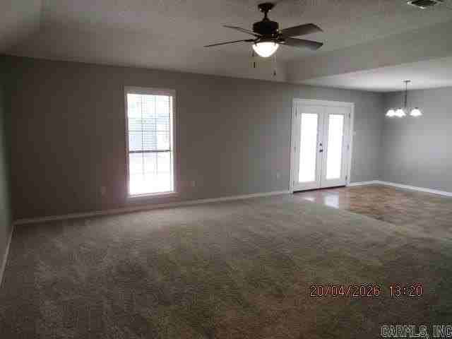 2425 Morse Dr - Photo 2 of 14