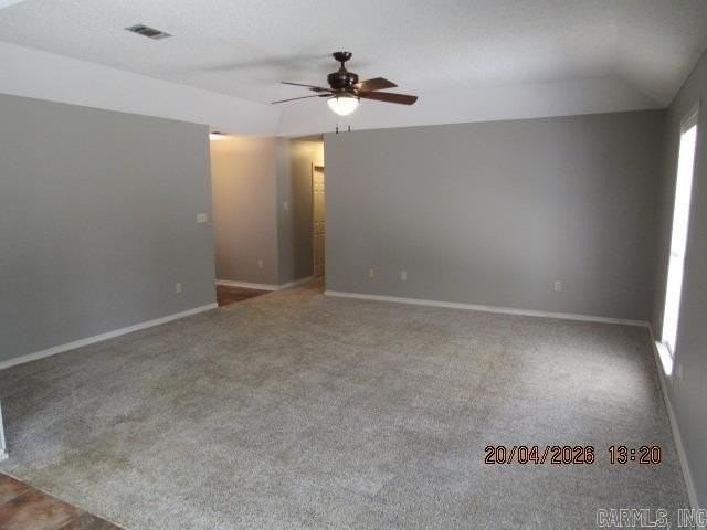 2425 Morse Dr - Photo 4 of 14