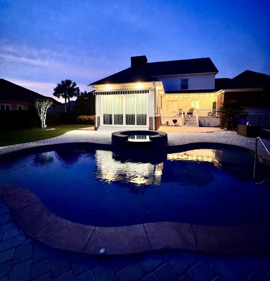 3771 Waterford Dr - Photo 3 of 23