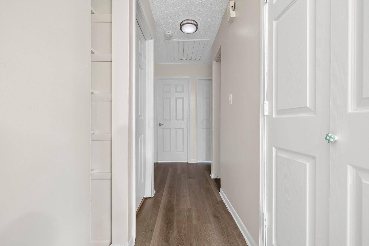 5175 Threshing Ct - Photo 7 of 26