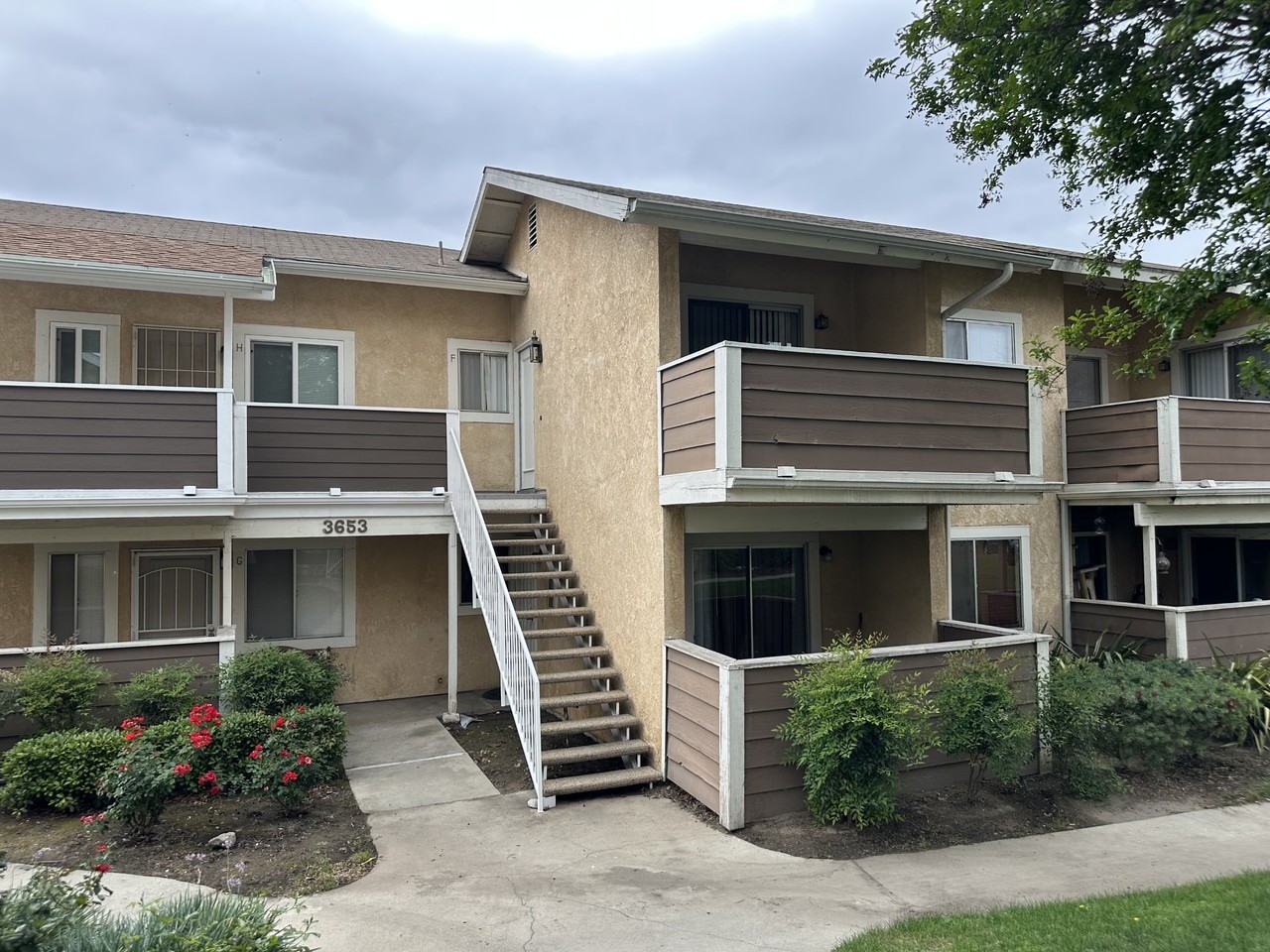 3653 Oak Creek Dr #1 - Photo 2 of 14