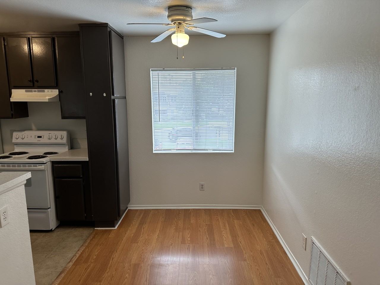 3653 Oak Creek Dr #1 - Photo 6 of 14