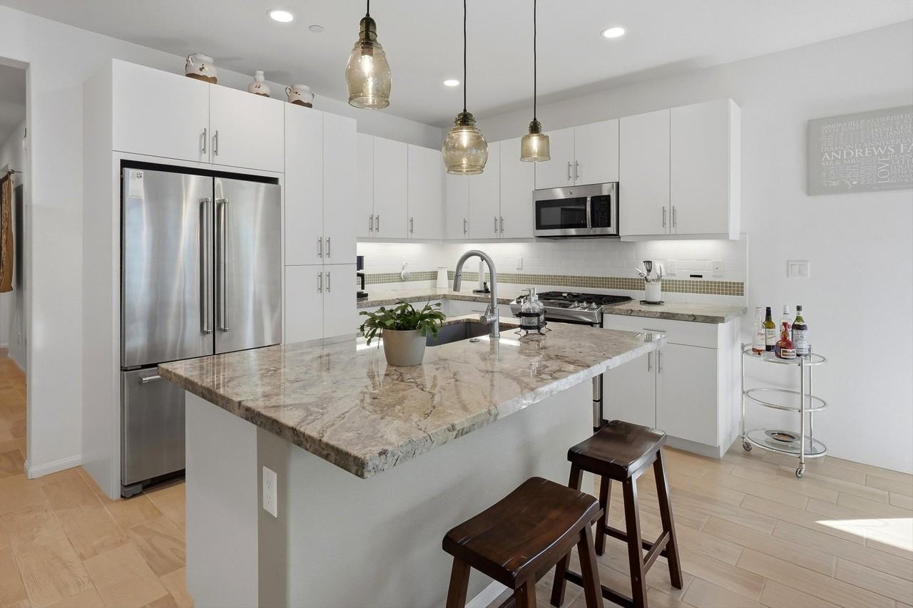 51811 Golden Eagle Dr - Photo 6 of 34