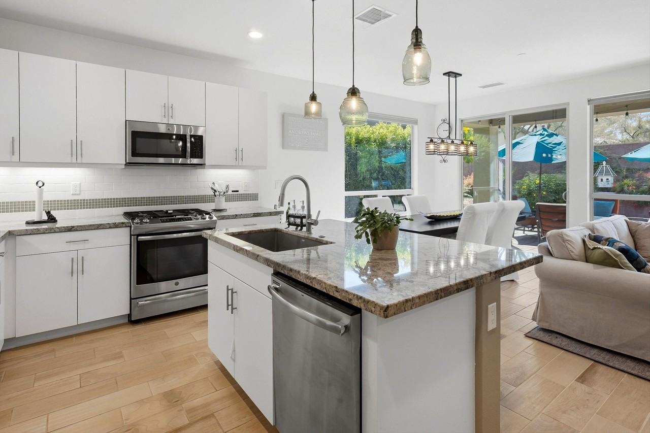 51811 Golden Eagle Dr - Photo 7 of 34