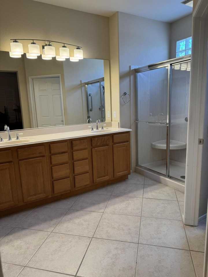 39354 Falconwood Ct - Photo 7 of 15