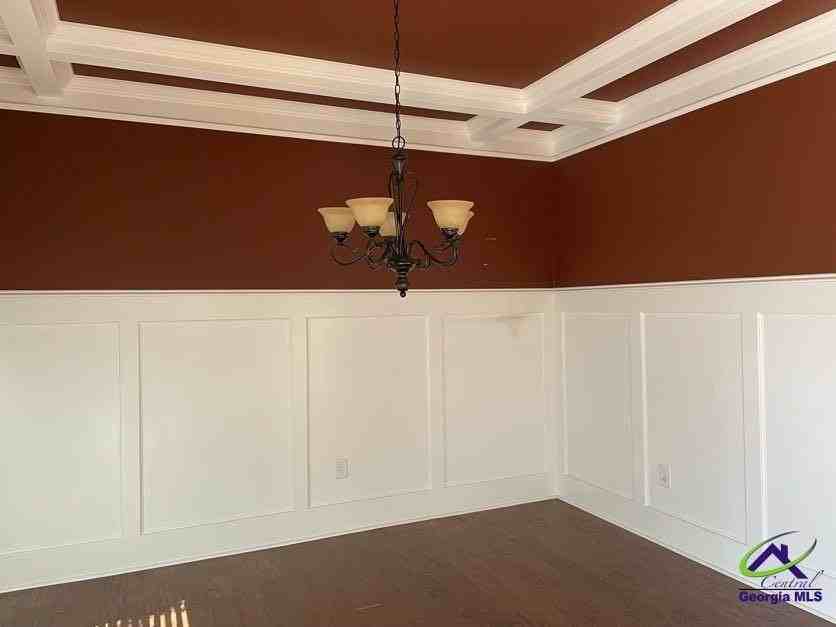 121 Regency Ct - Photo 3 of 18