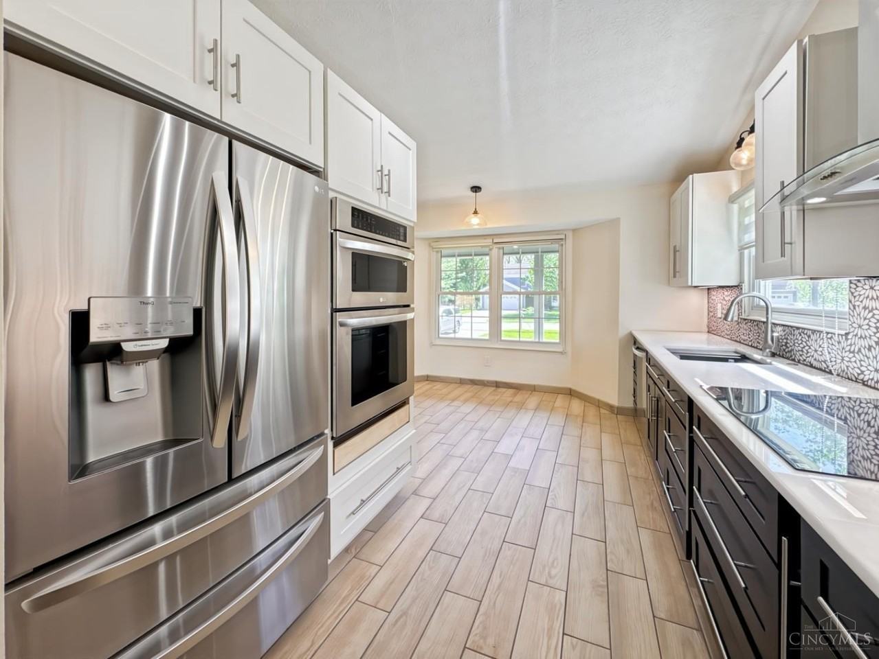 5449 Old Farm Dr - Photo 6 of 32