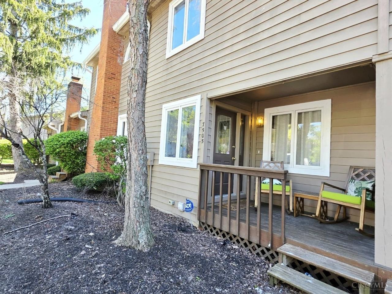 7505 Granby Way - Photo 7 of 31