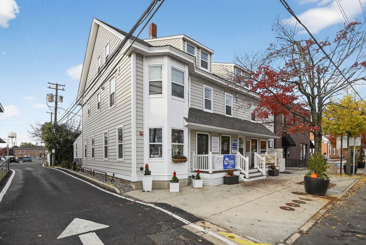 5 S Main St - Photo 2 of 14