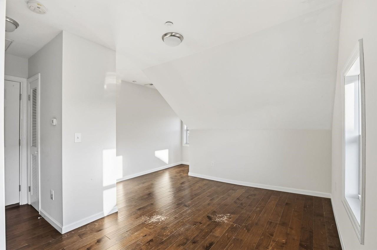 5 S Main St - Photo 4 of 14