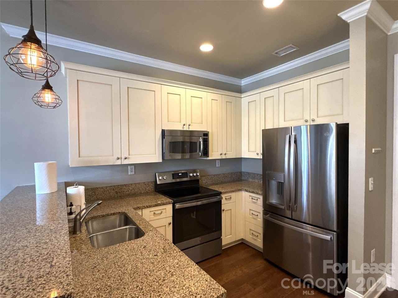 230 S Tryon St #1002 - Photo 5 of 19