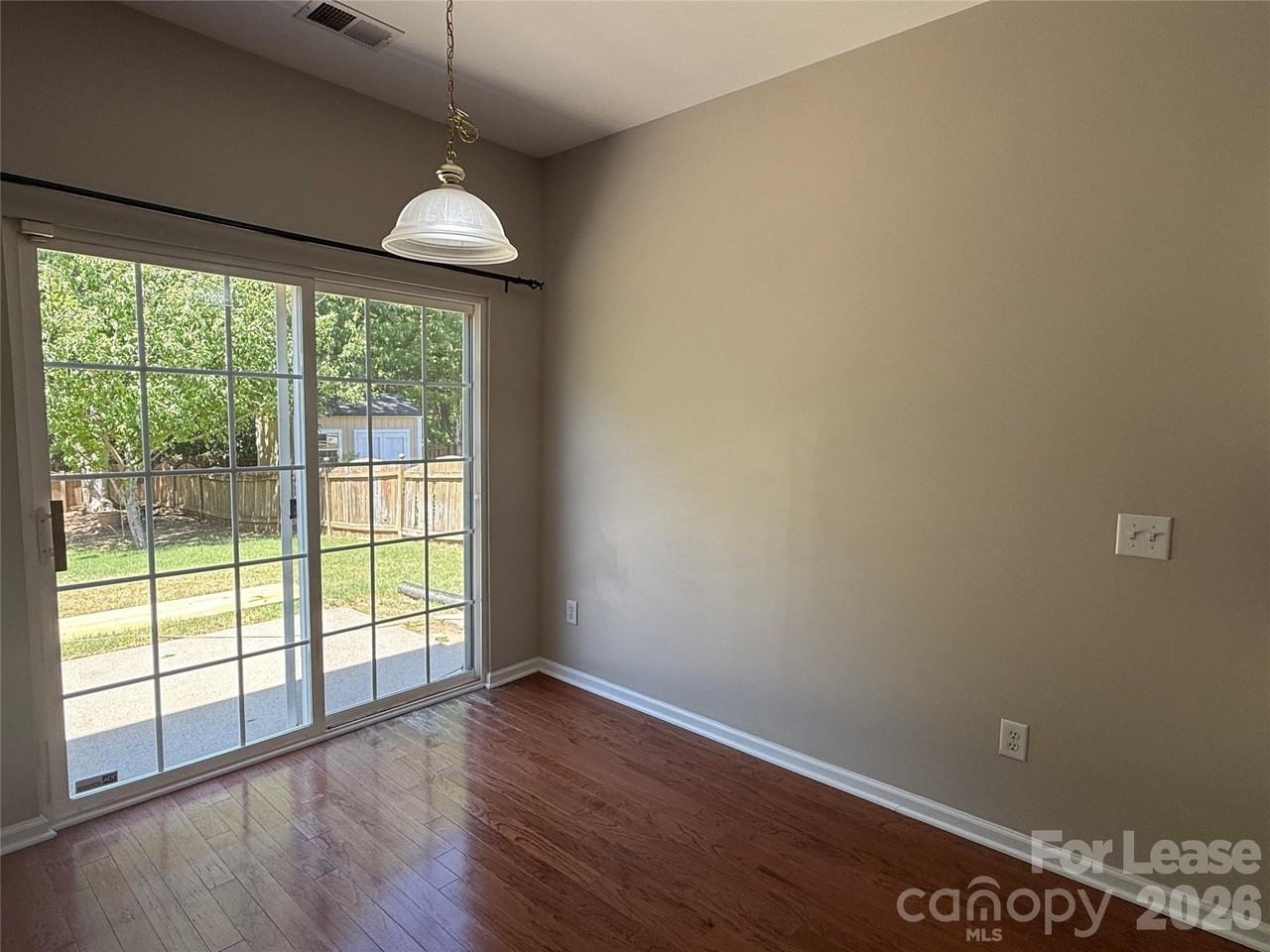 8611 Dennington Grove Ln - Photo 3 of 23