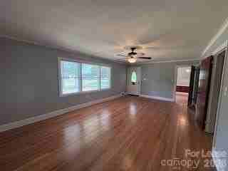 285 Mcalister Rd - Photo 5 of 35