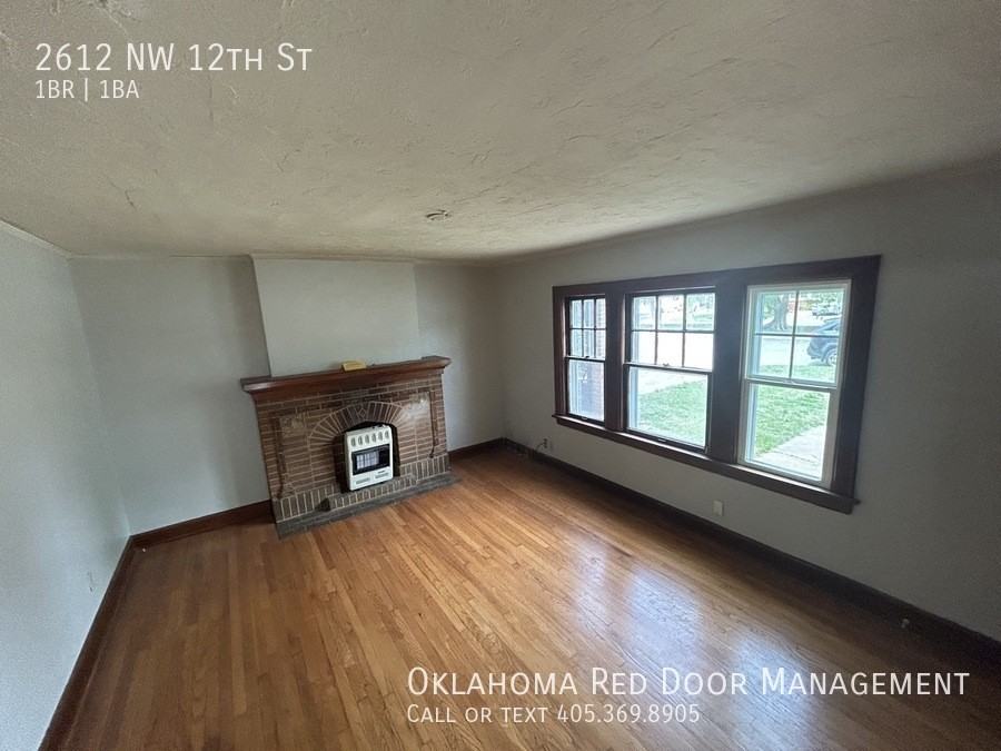 2612 Nw 12th St - Photo 2 of 8
