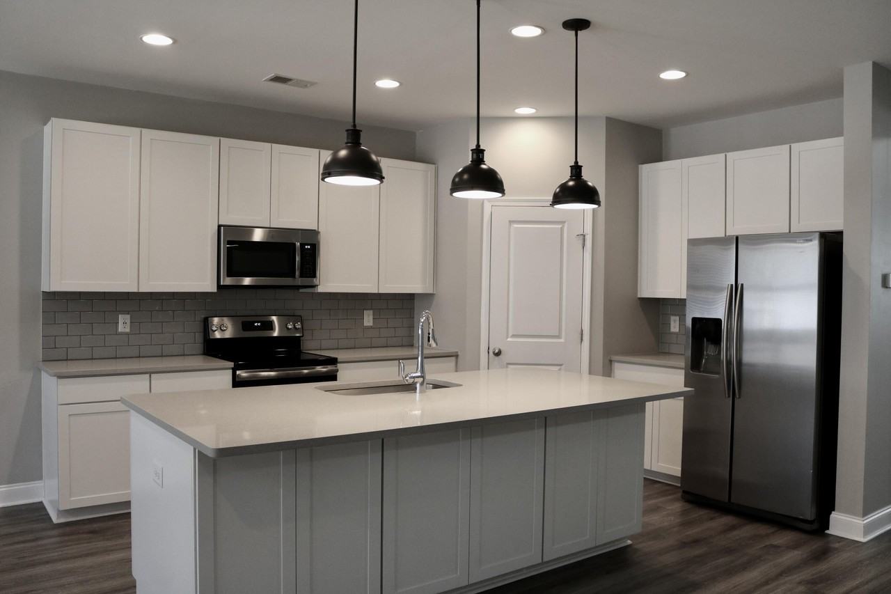 7869 Montview Rd - Photo 2 of 25