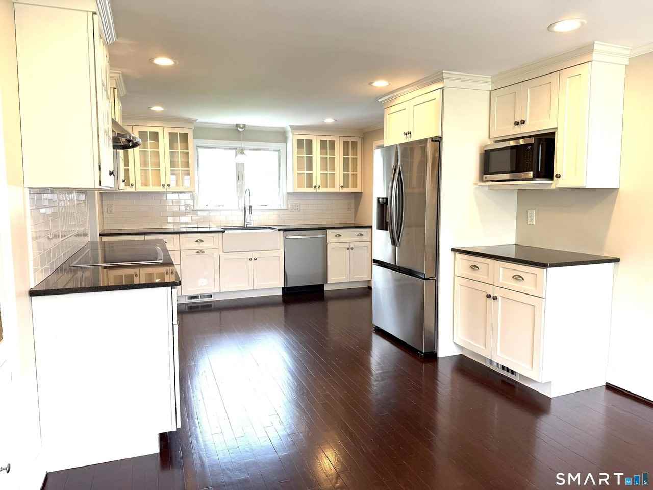 28 Miamis Rd - Photo 3 of 18