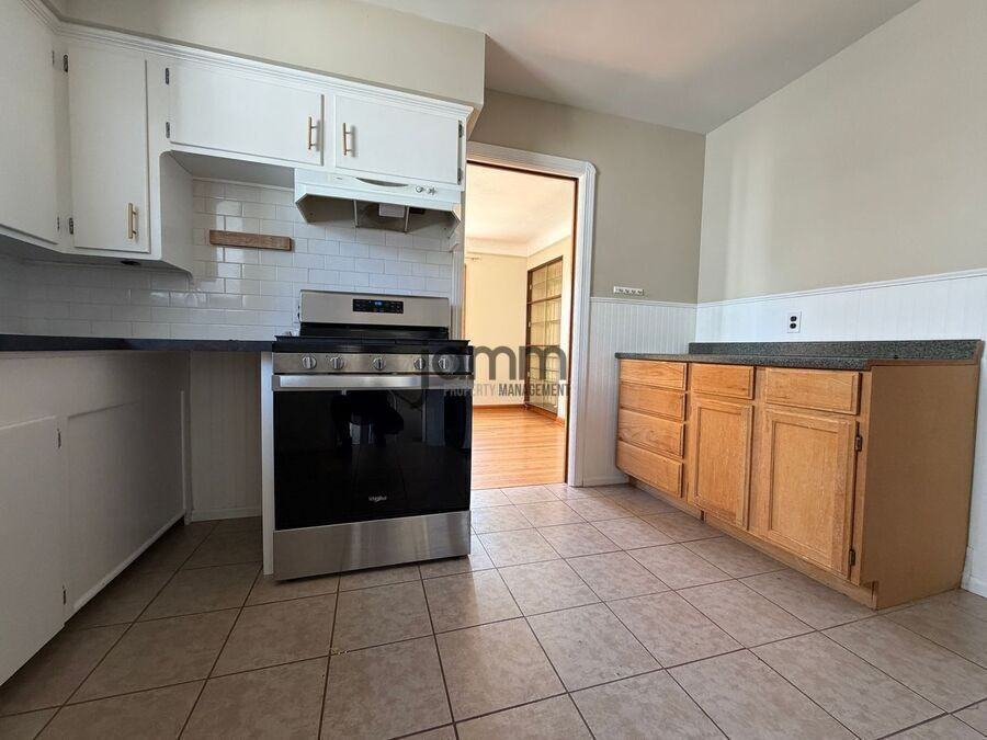 4566 W 226th St - Photo 7 of 26