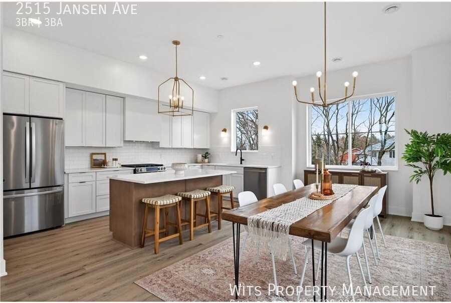 JANSEN & - Photo 6 of 50