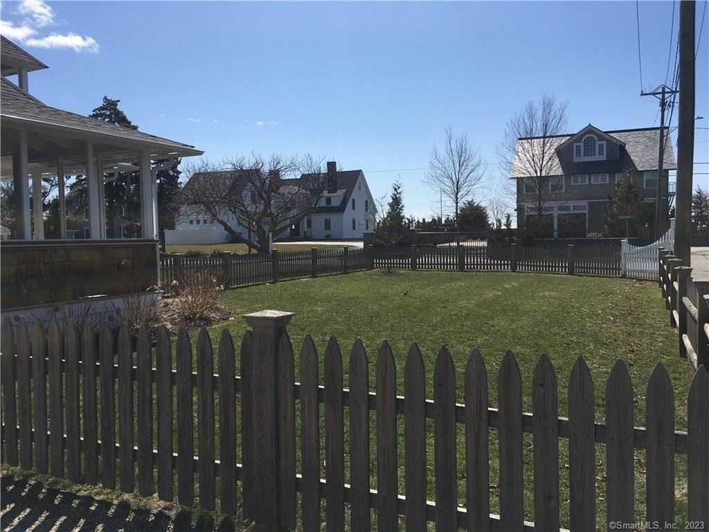 33 Ridgewood Ave - Photo 2 of 37