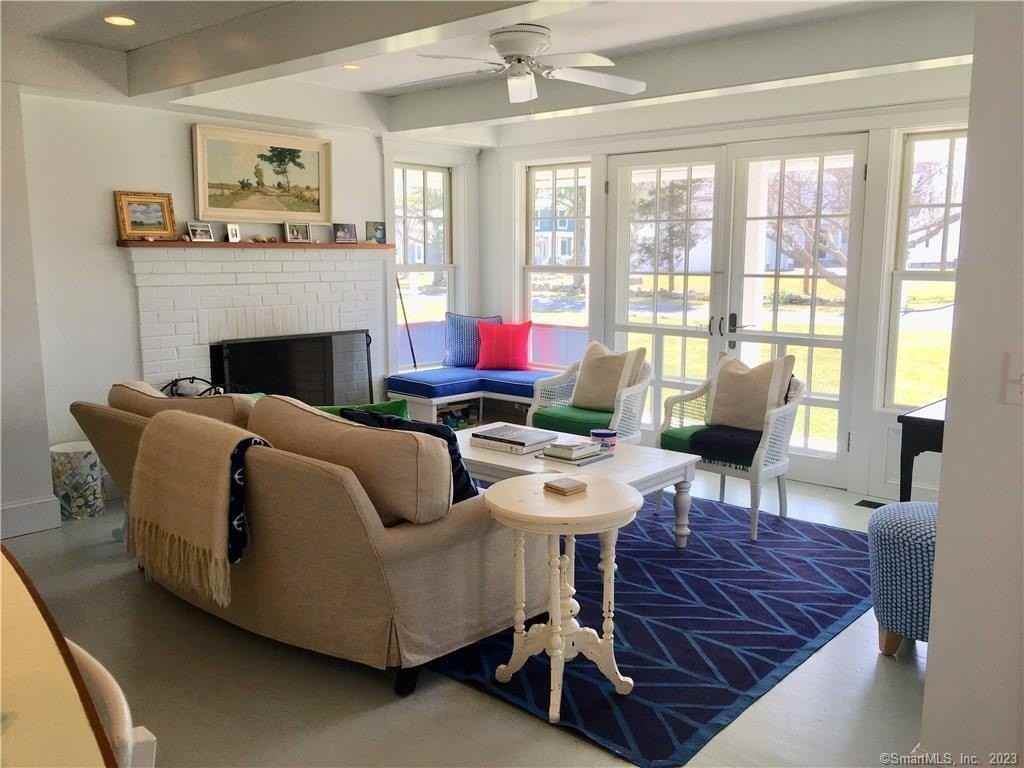 33 Ridgewood Ave - Photo 7 of 37