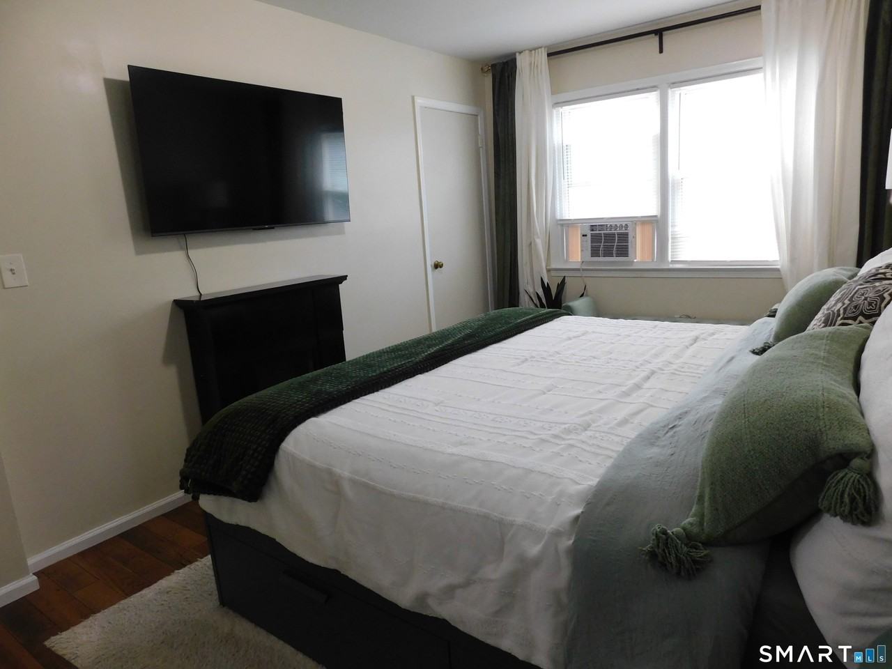 26 Dayton Rd - Photo 7 of 11