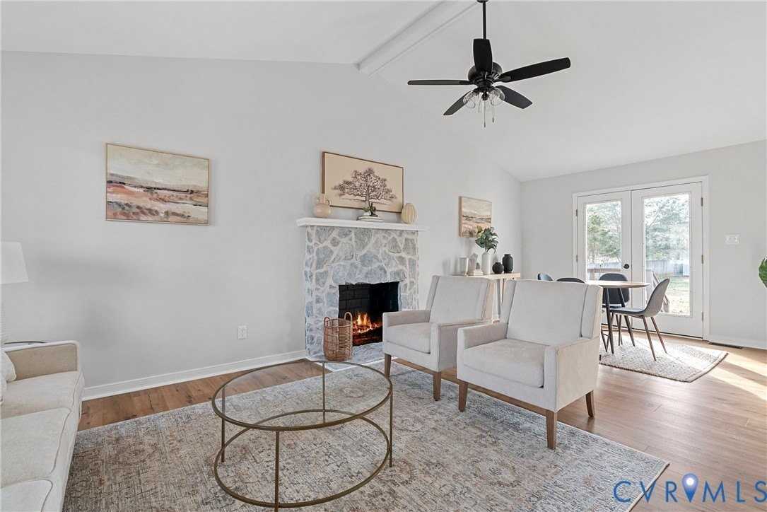 1342 Avatar Dr - Photo 6 of 50