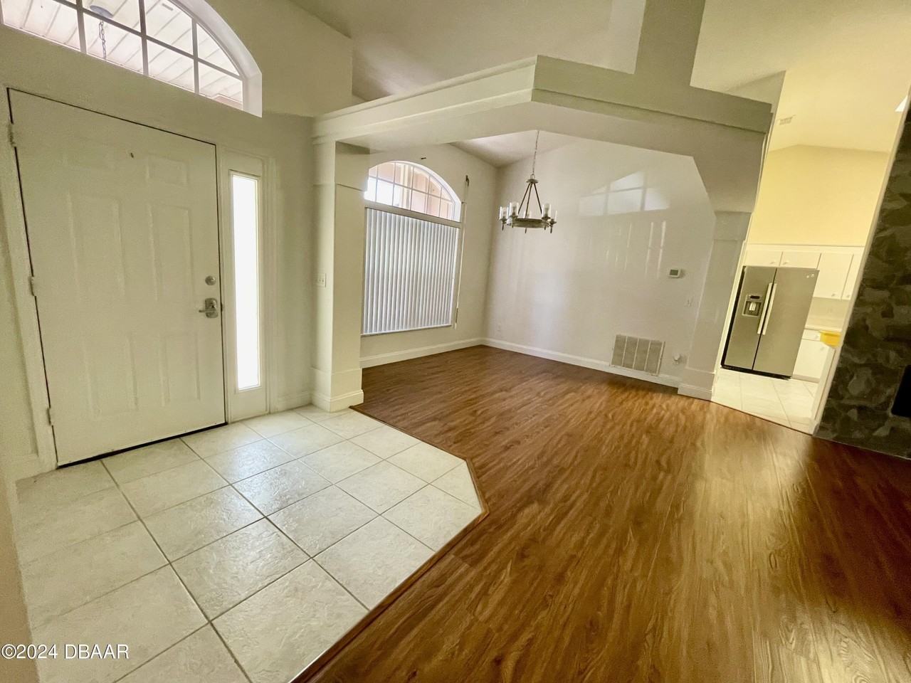 137 Bryan Cave Rd - Photo 2 of 21