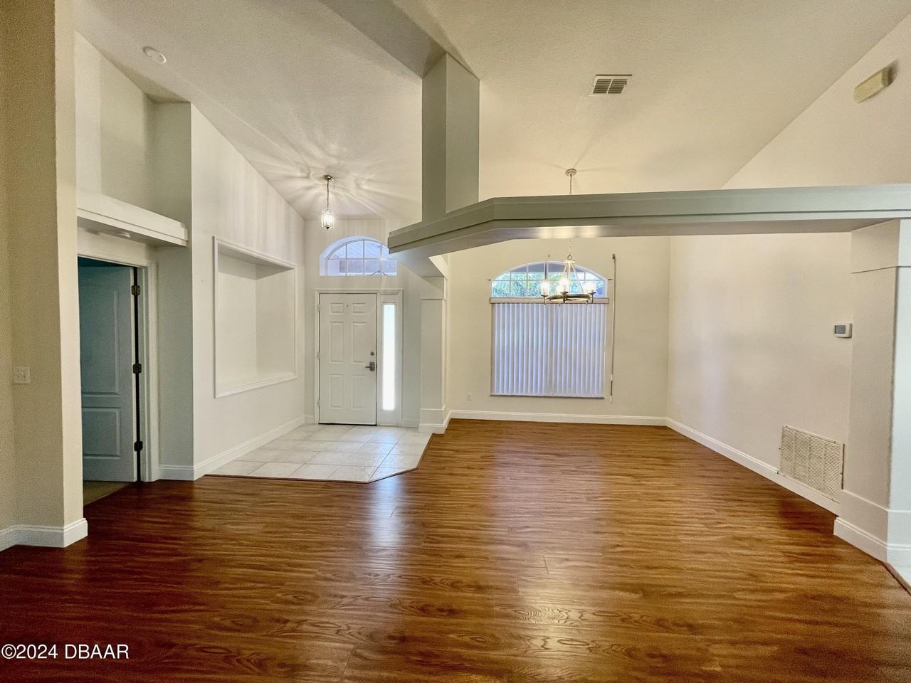 137 Bryan Cave Rd - Photo 3 of 21