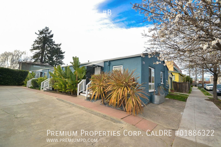 2112 Bonar St #B - Photo 7 of 18