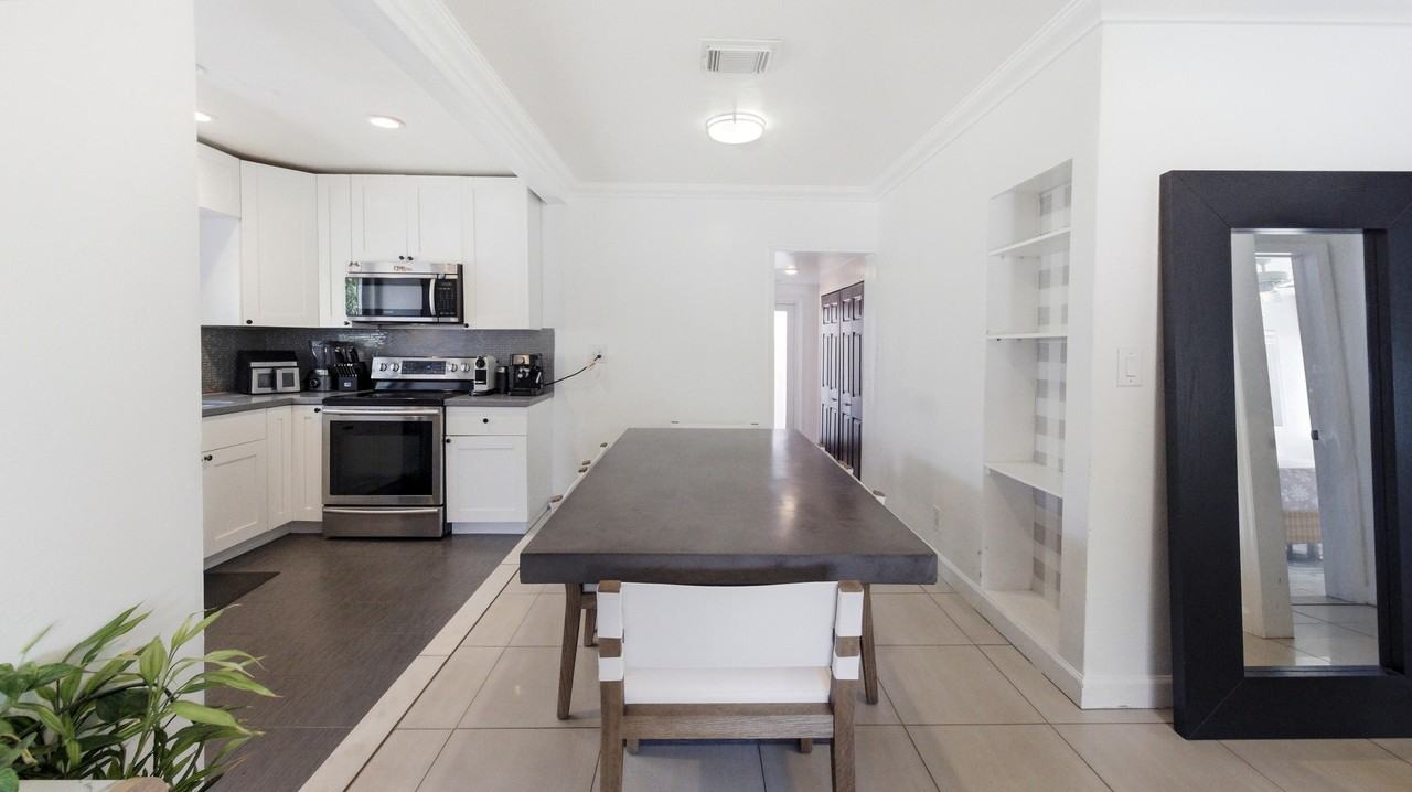 1234 Ne 7th Ave - Photo 6 of 22