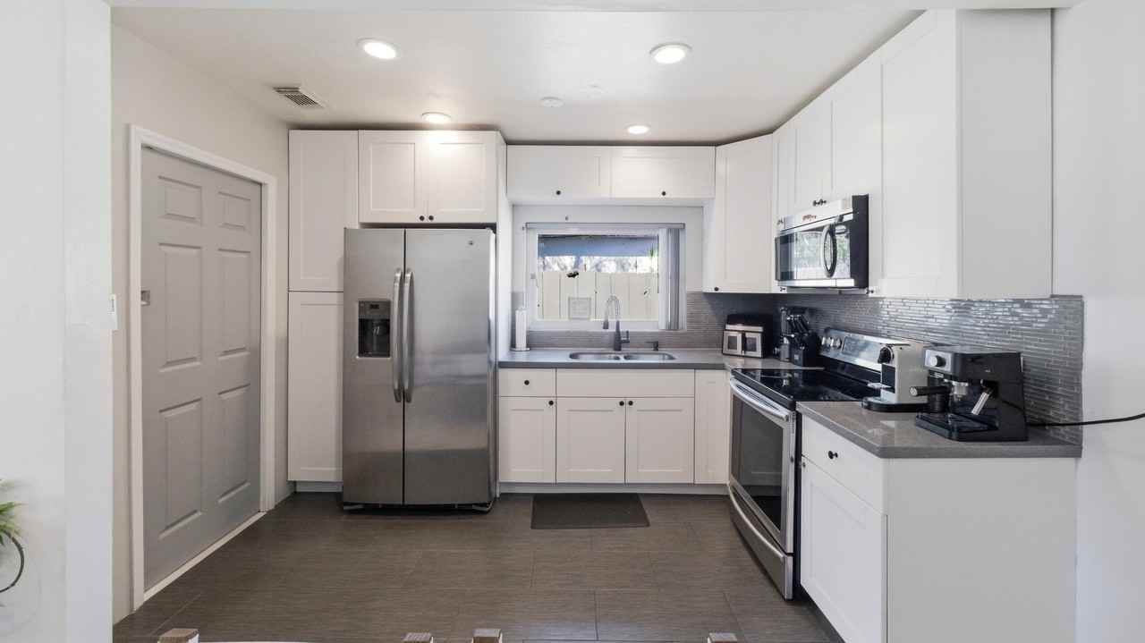 1234 Ne 7th Ave - Photo 7 of 22