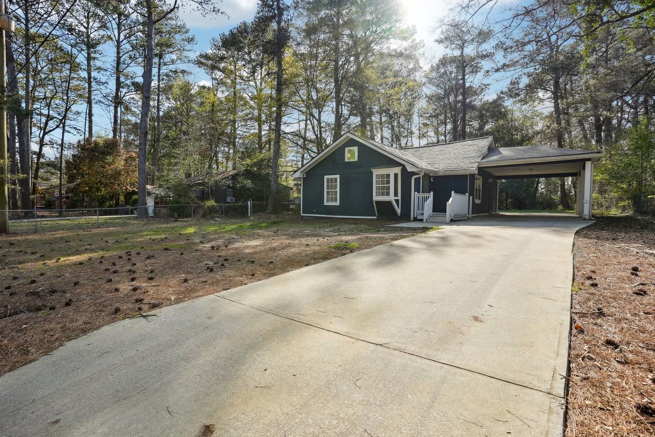 4435 Yates Rd #1 - Photo 3 of 27