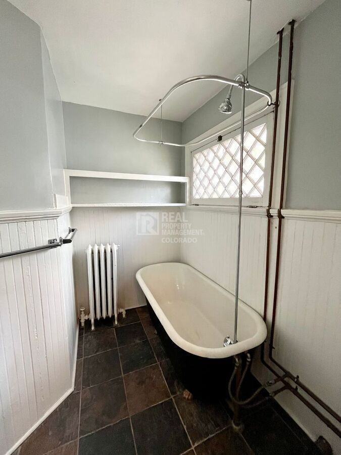 1324 N Nevada Ave #4 - Photo 6 of 7