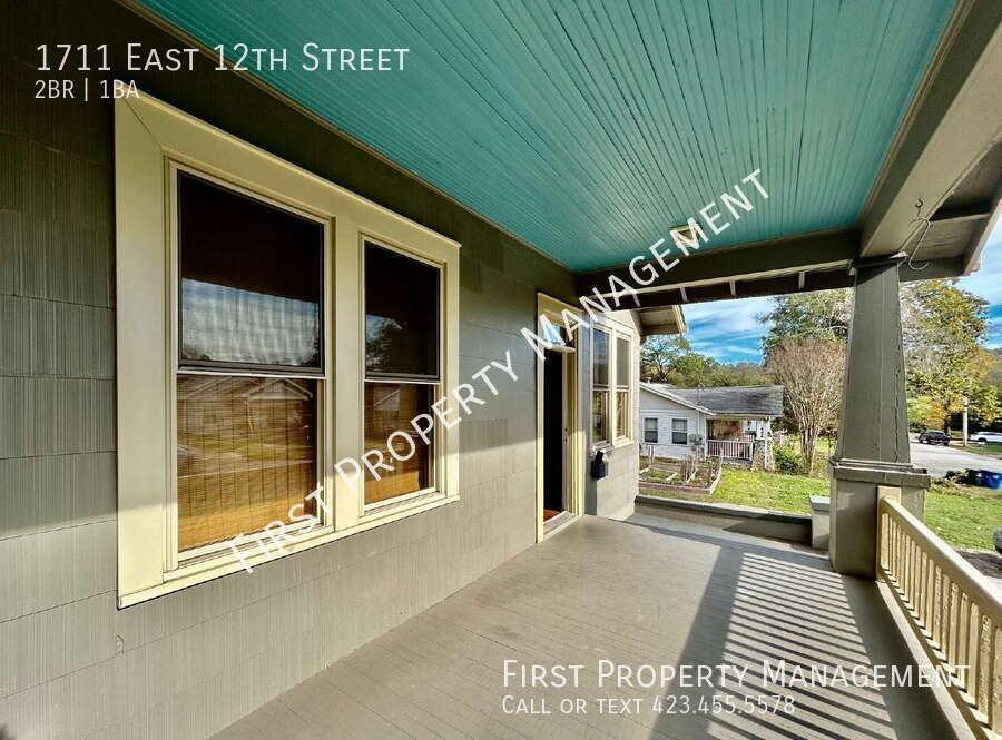 1711 E 12th St - Photo 2 of 20