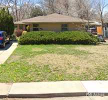 featured image of 837 Bowen St