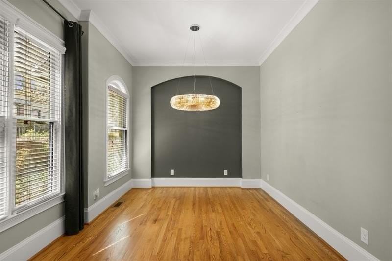 395 Laurent St Nw #5 - Photo 4 of 50