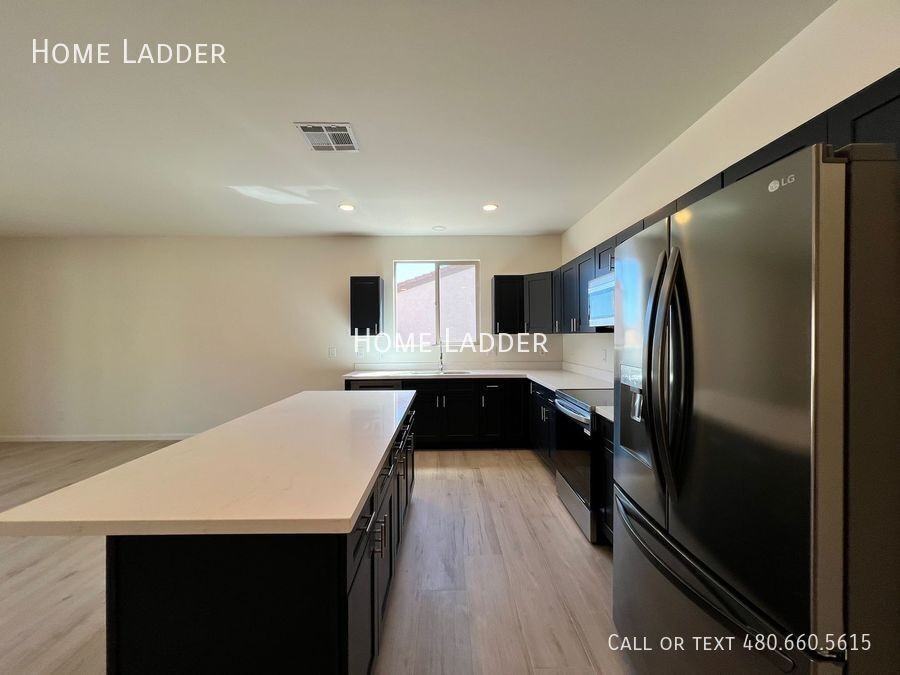 1536 E Elegante Dr - Photo 5 of 20