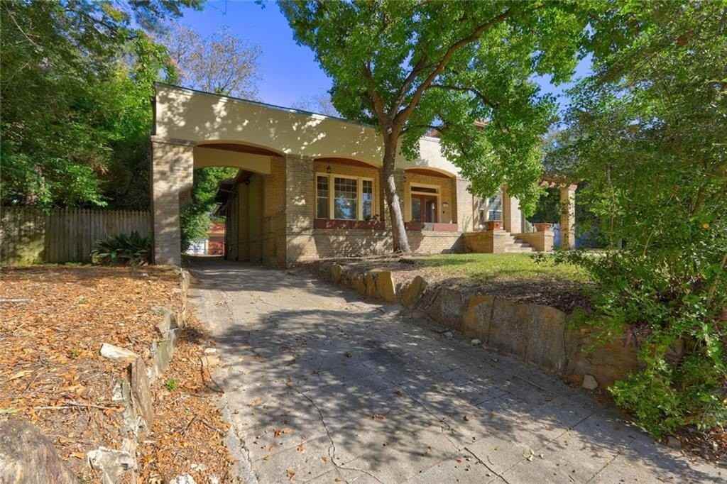 2733 Hillcrest Ave - Photo 5 of 48