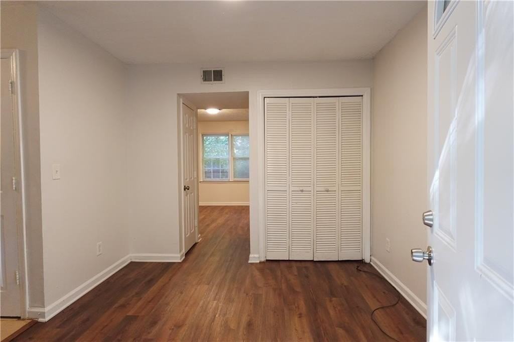 5504 Estates Ct - Photo 6 of 13