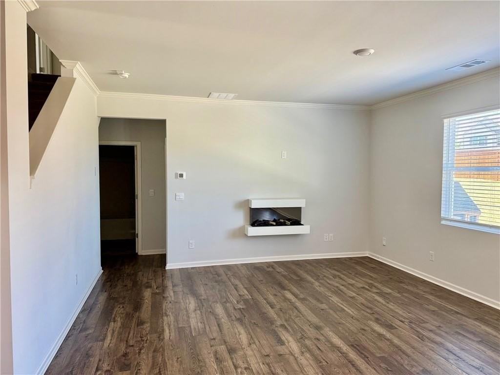 1316 Braselton Village Pkwy - Photo 2 of 11