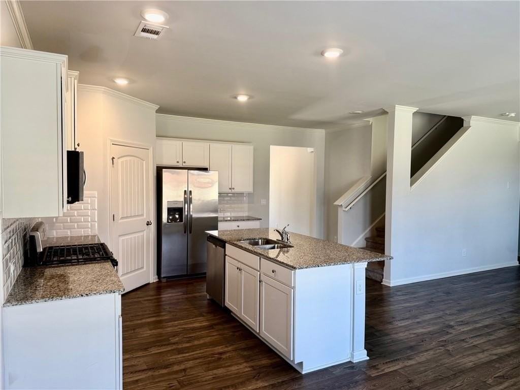 1316 Braselton Village Pkwy - Photo 3 of 11