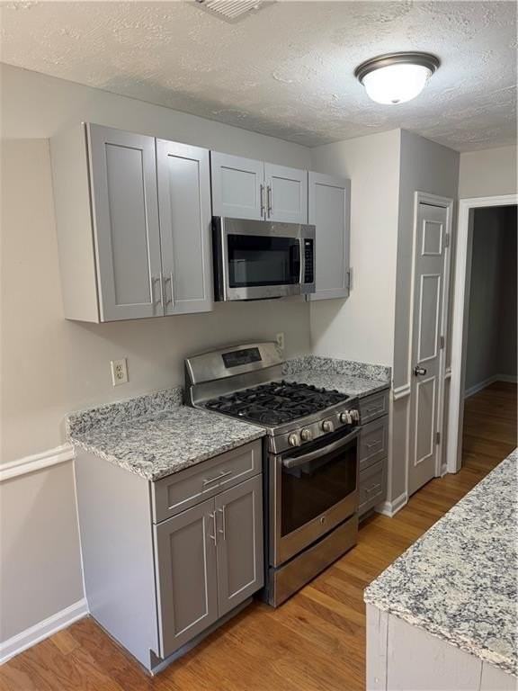 1695 Cedar Bluff Way - Photo 2 of 24