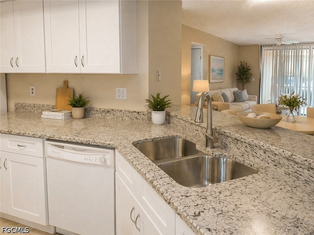 13621 Eagle Ridge Dr #1518 - Photo 3 of 31