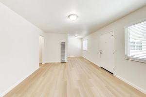 featured image of 170 Stoakes Ave #01