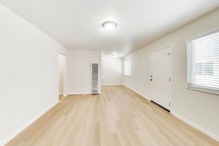 170 Stoakes Ave #01 - Photo 1 of 1