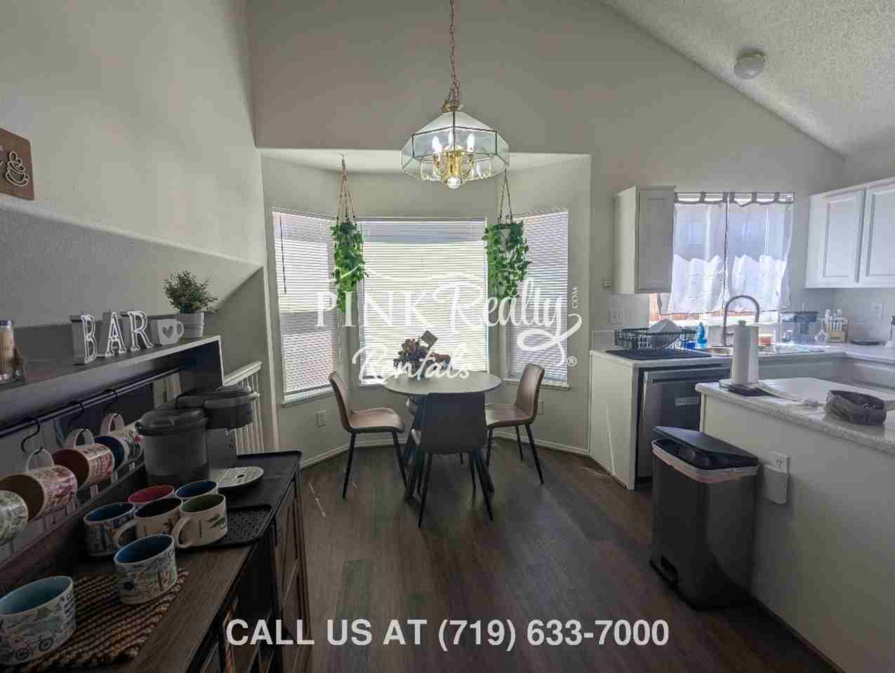 955 Lords Hill Dr - Photo 6 of 42