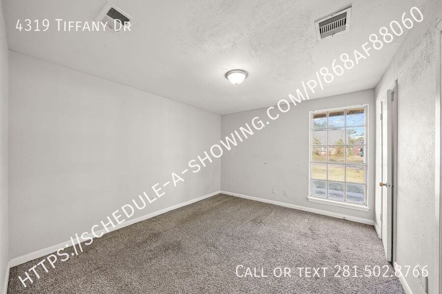 4319 Tiffany Dr - Photo 6 of 11