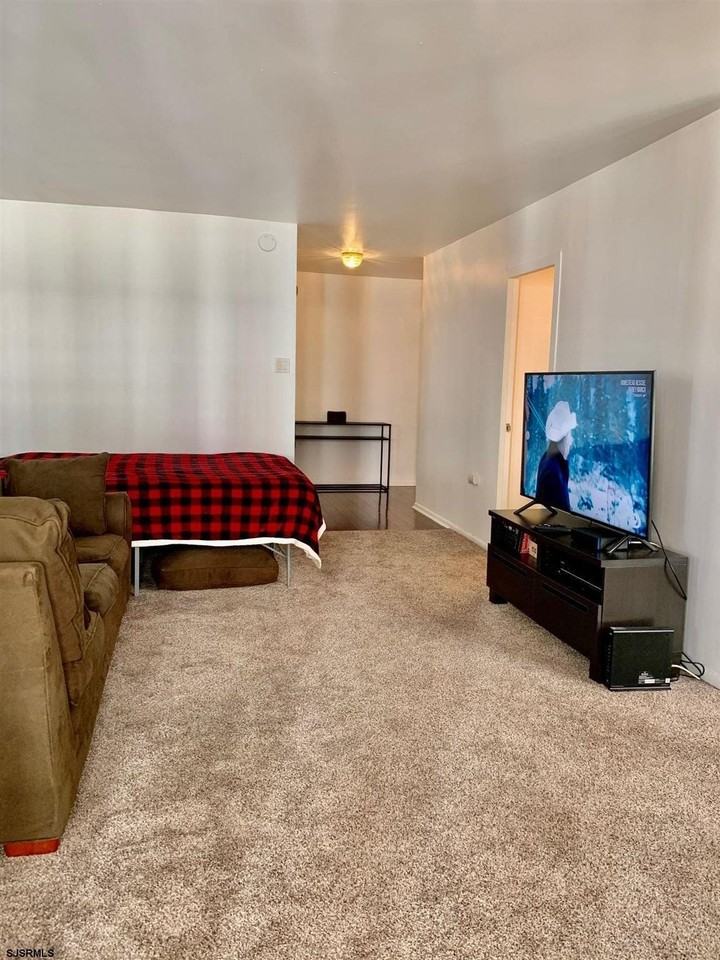 101 S Plaza Pl #802 - Photo 6 of 18