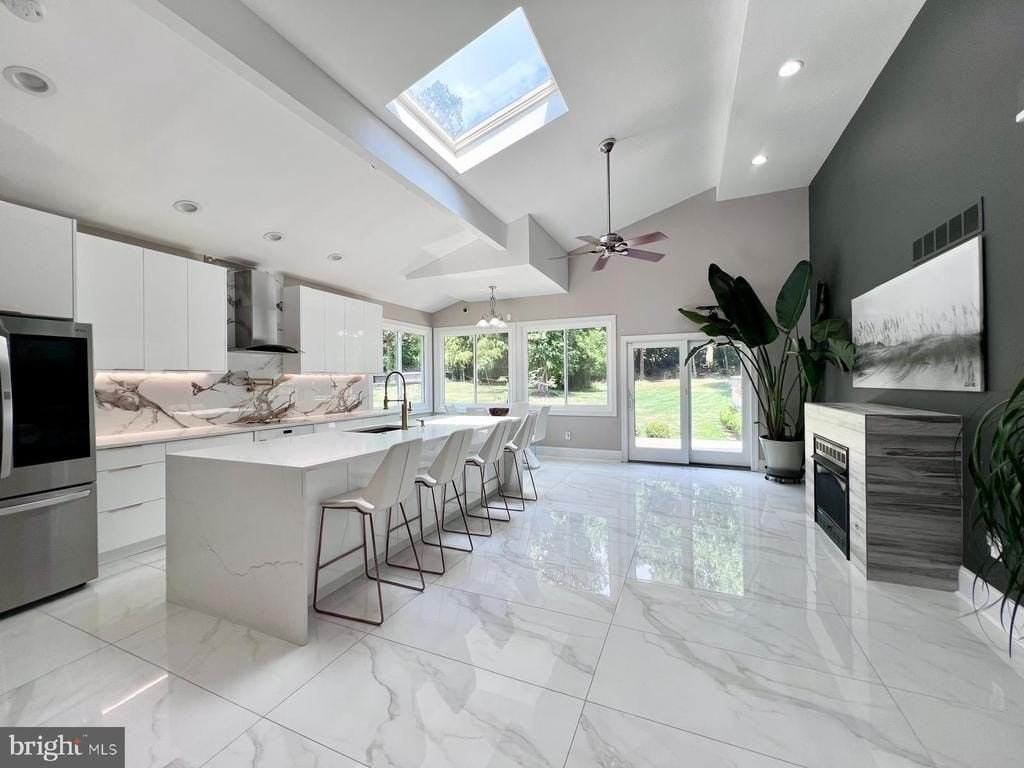 3332 Philmont Ave - Photo 3 of 28